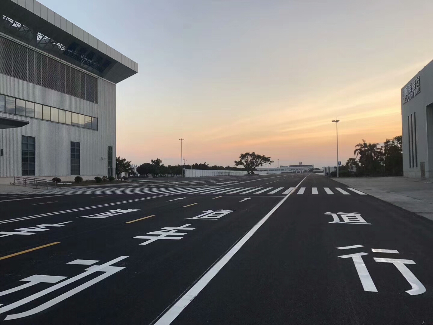 Fast Drying Thermoplastic Paint Powder Coatings For Road Line Marking