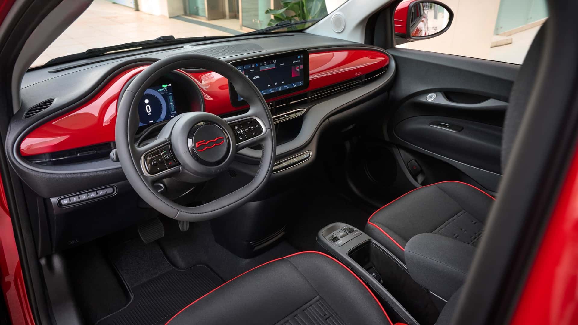 2024 FIAT 500e FWD Mini electric Cars 42kwh battery with 94mph top speed