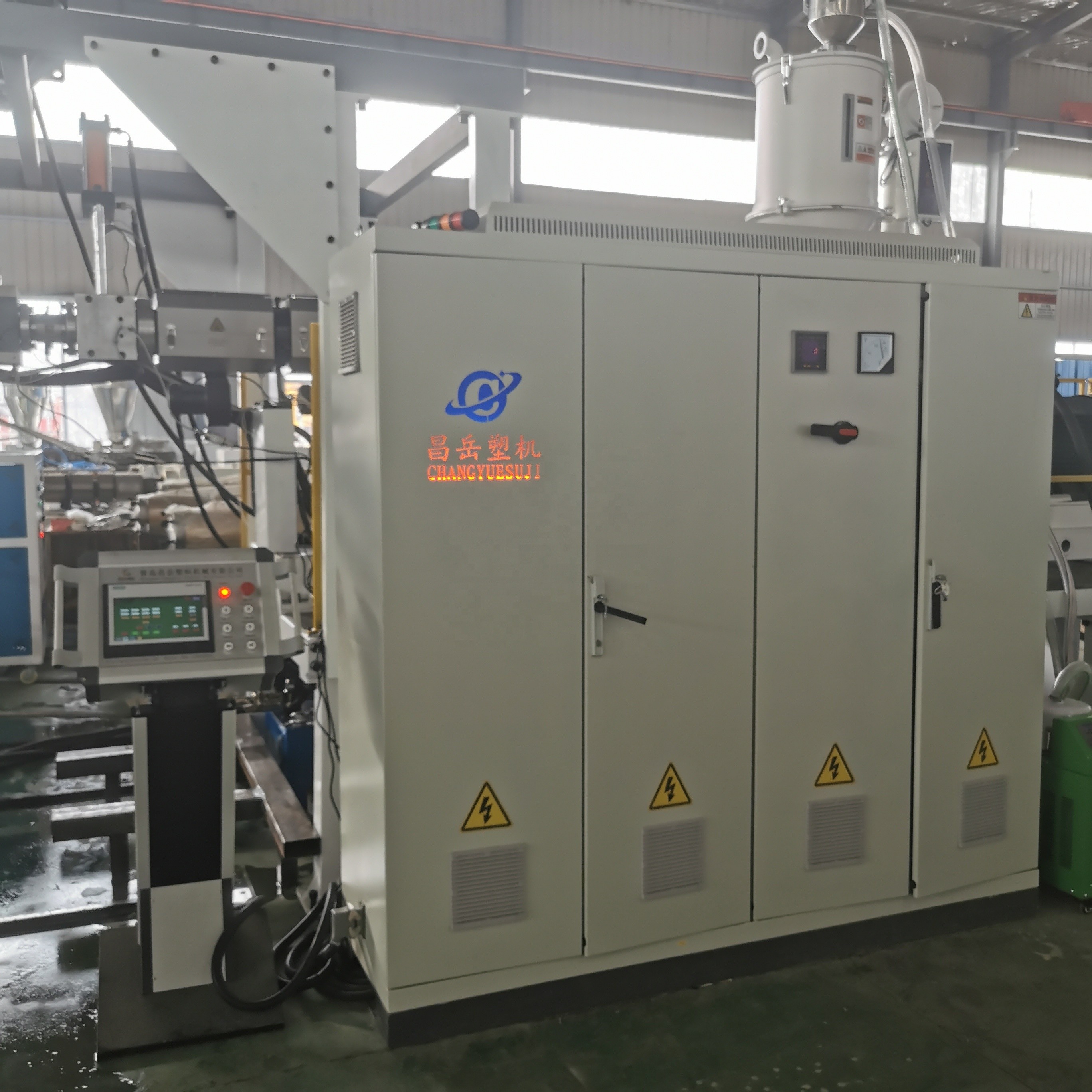 PP PE Sheet Extruding Line For PP PE Sheet And Board Production With Customized Design