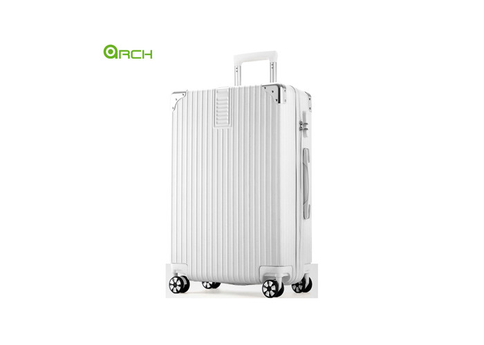 Fashionable Travel Hardside Checked Luggage Spinner With Corner Protectors