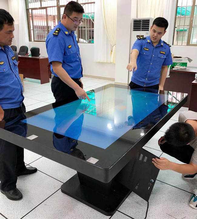 Custom Waterproof touch screen coffee table LCD restaurant touch table multi touch screen digital table