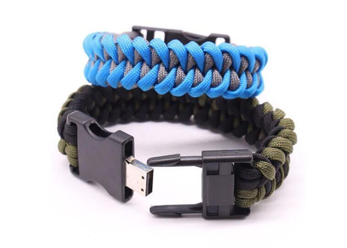 8g 2.0 Blue Neck Strap Usb Flash Drive , Wristband Usb Flash Drive 3 Years Warranty
