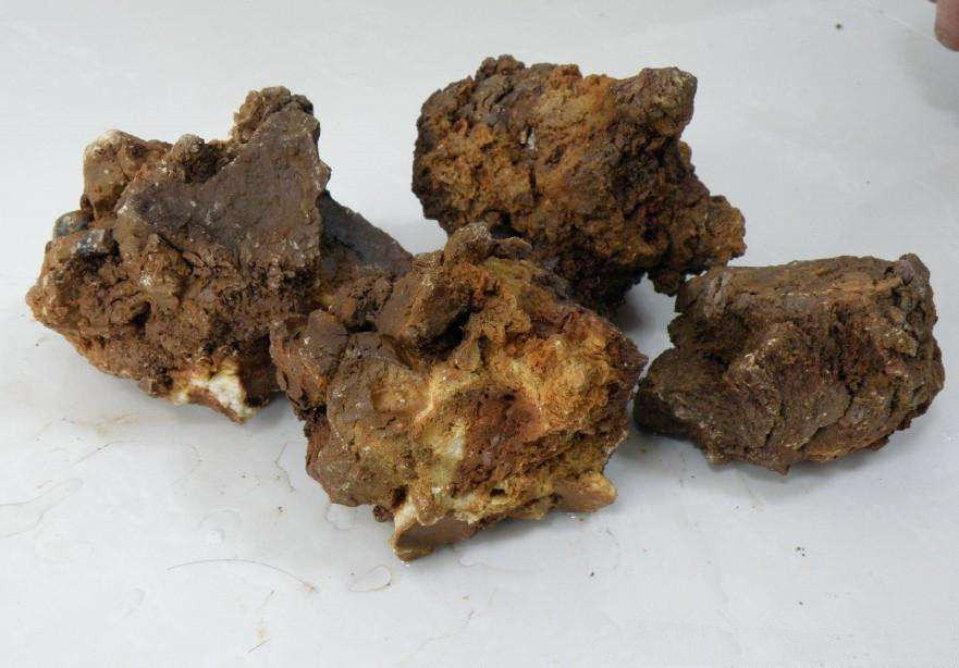 High Purity Dead Burnt Magnesite For Magnesia Brick / Spraying Material