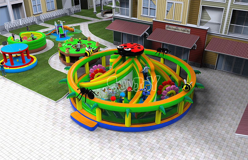 EN14960 Bugs Inflatable Play Park For Commercial Activities