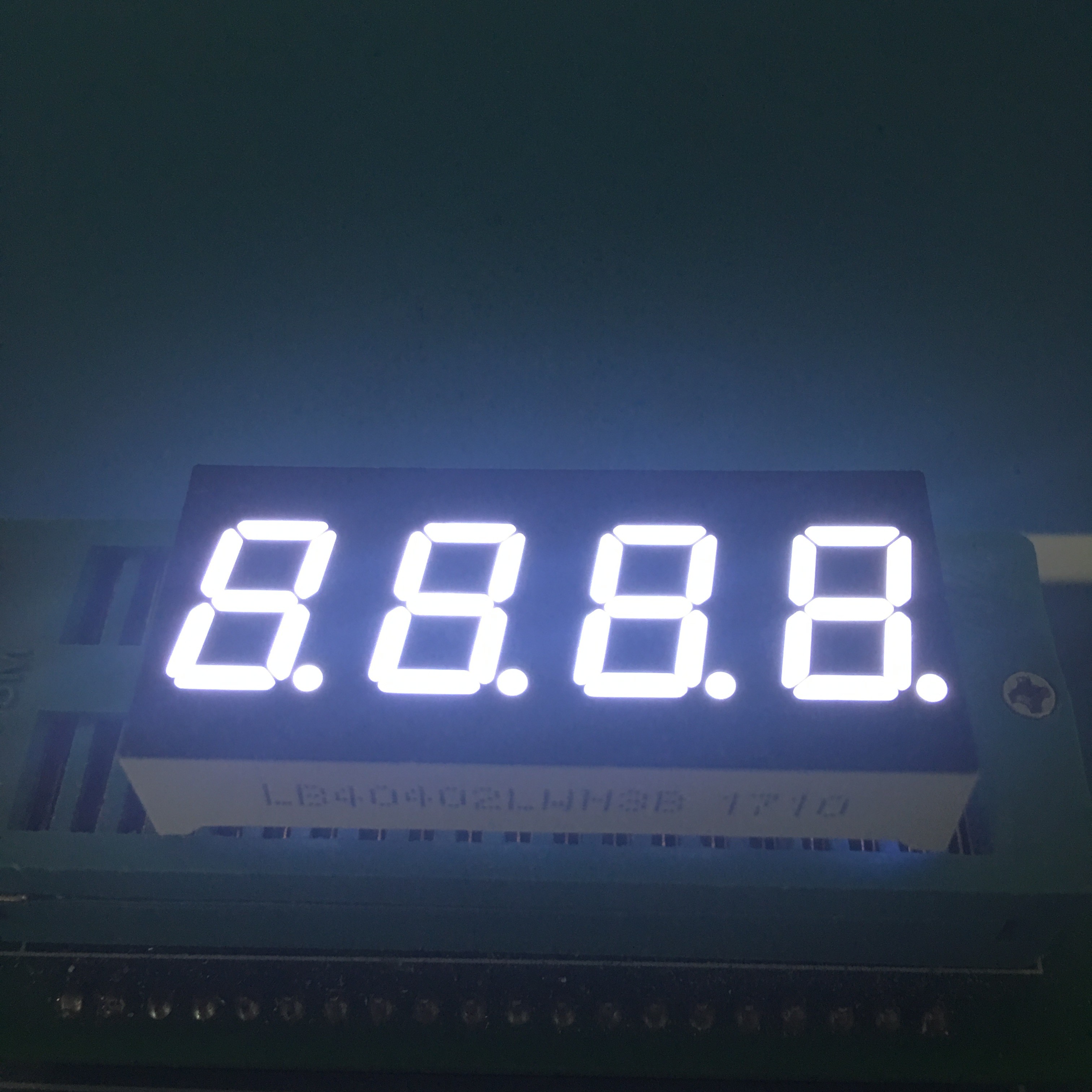4 Digit 0.4inch 7 Segment Ultra White LED Display Common Anode for Accurate Instrument Monitoring