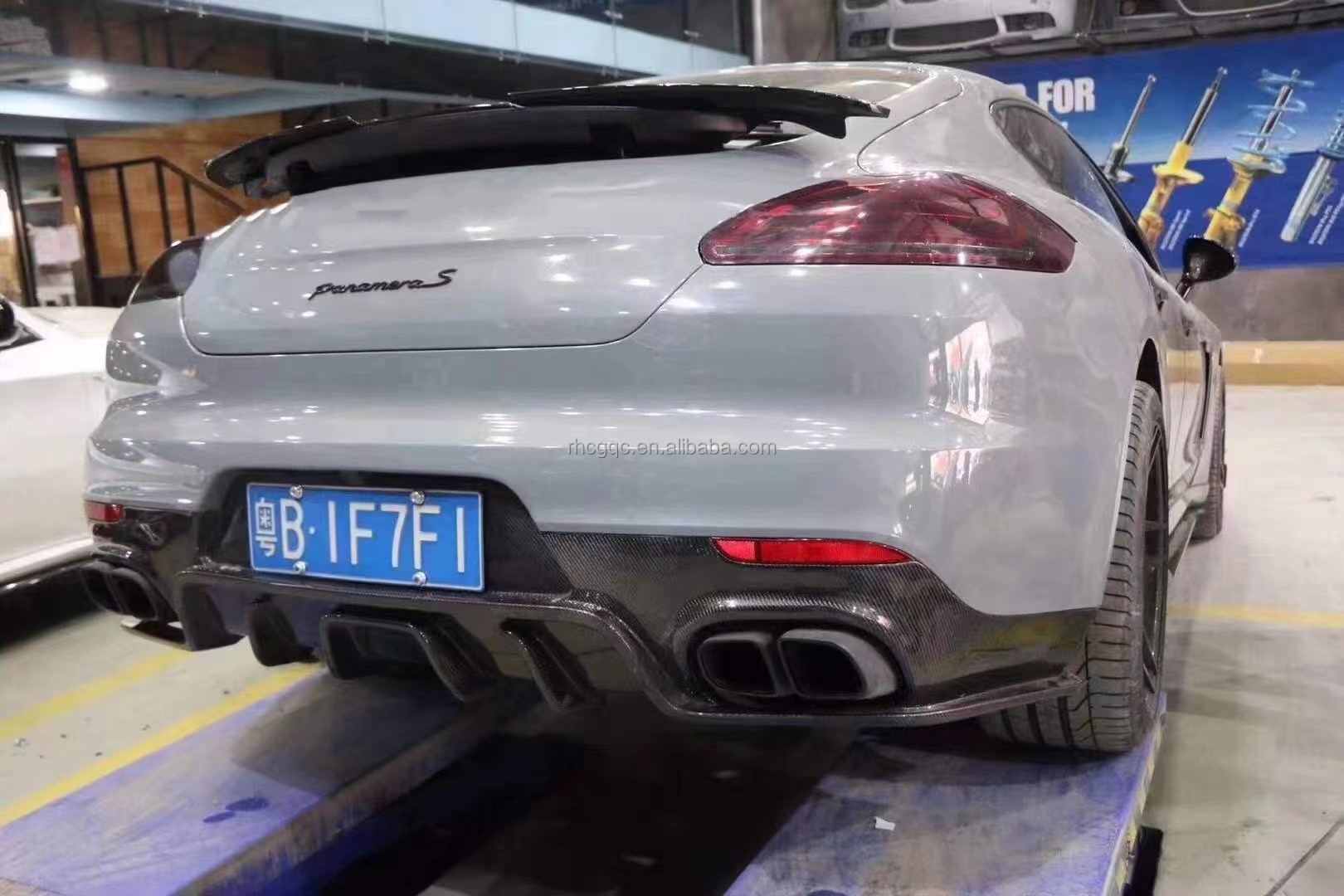 New Product for Porsche Paramela 970.2 Carbon Fiber Body Kit Paramela 970.2 Carbon Fiber Front Shovel Rear Diffuser Spoiler