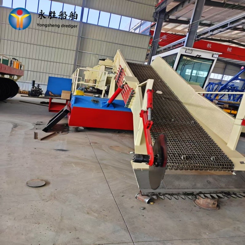 Aquatic Plant Harvester With Full Automatic System