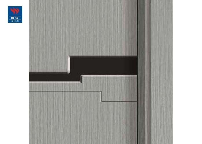 Veneer Pine Wooden Eco Friendly Doors 950*2100mm