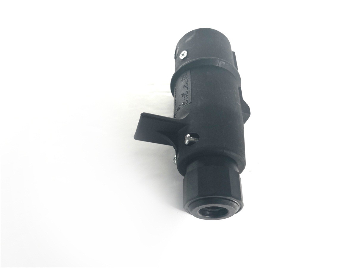 Black 7 Pin European Trailer Connector Plug With Nut Trailer Connector