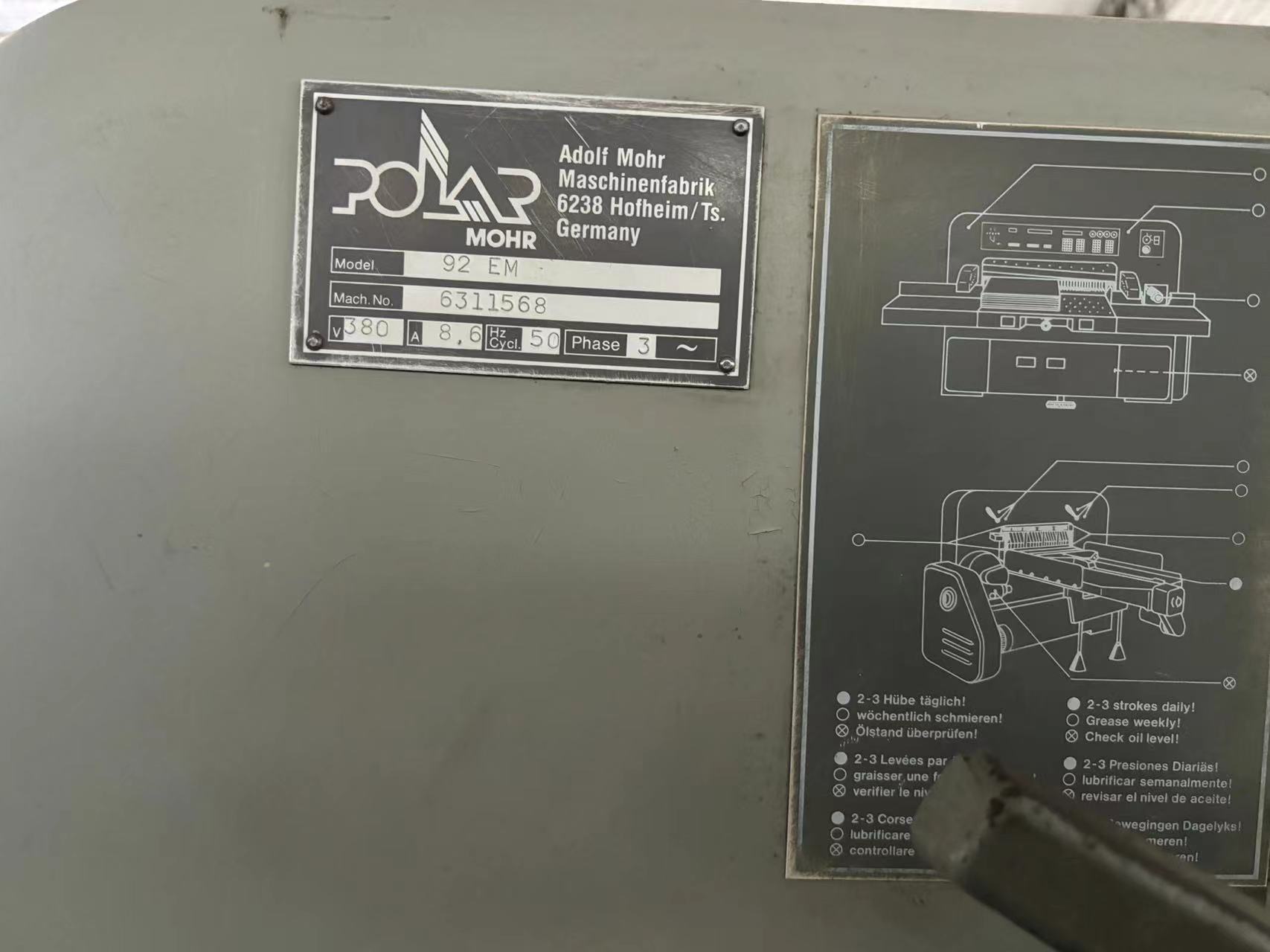 92EM Polar Guillotine 92CM Paper Cutting Machine with Max. Workable Width of 920mm