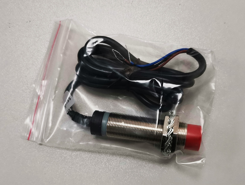 3-wire 12vdc NPN NO 1.0m Cable LM18-3008NA Position Sensor Switch 8mm Detecting Distance M18 Inductive Proximity Sensor