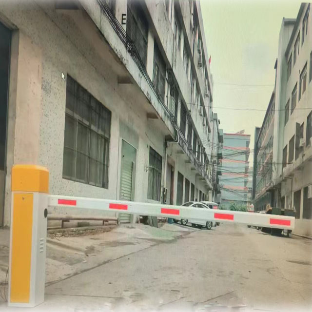 18B Electronic Parking Automatic Barrier Gate 1.5-6M For Access Control