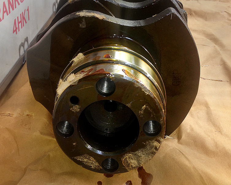 High Quality Diesel Engine 8-98029270-5 4HK1 Forged steel Crankshaft For Isuzu Excavator Spare Parts