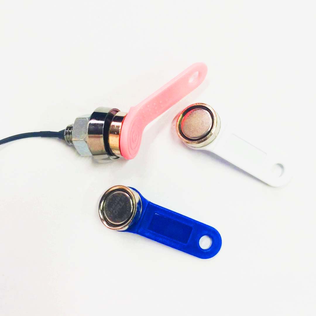 Metal Ring Touch Memory DS1990A-F5 Magnetic Ibutton And Smart Cards