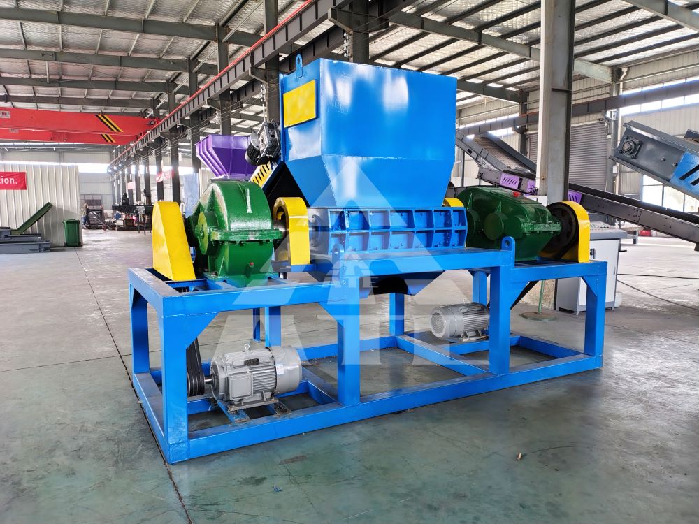 Double Shaft Waste Old Clothes Recycling Fabric Foam Textile Shredder Machine