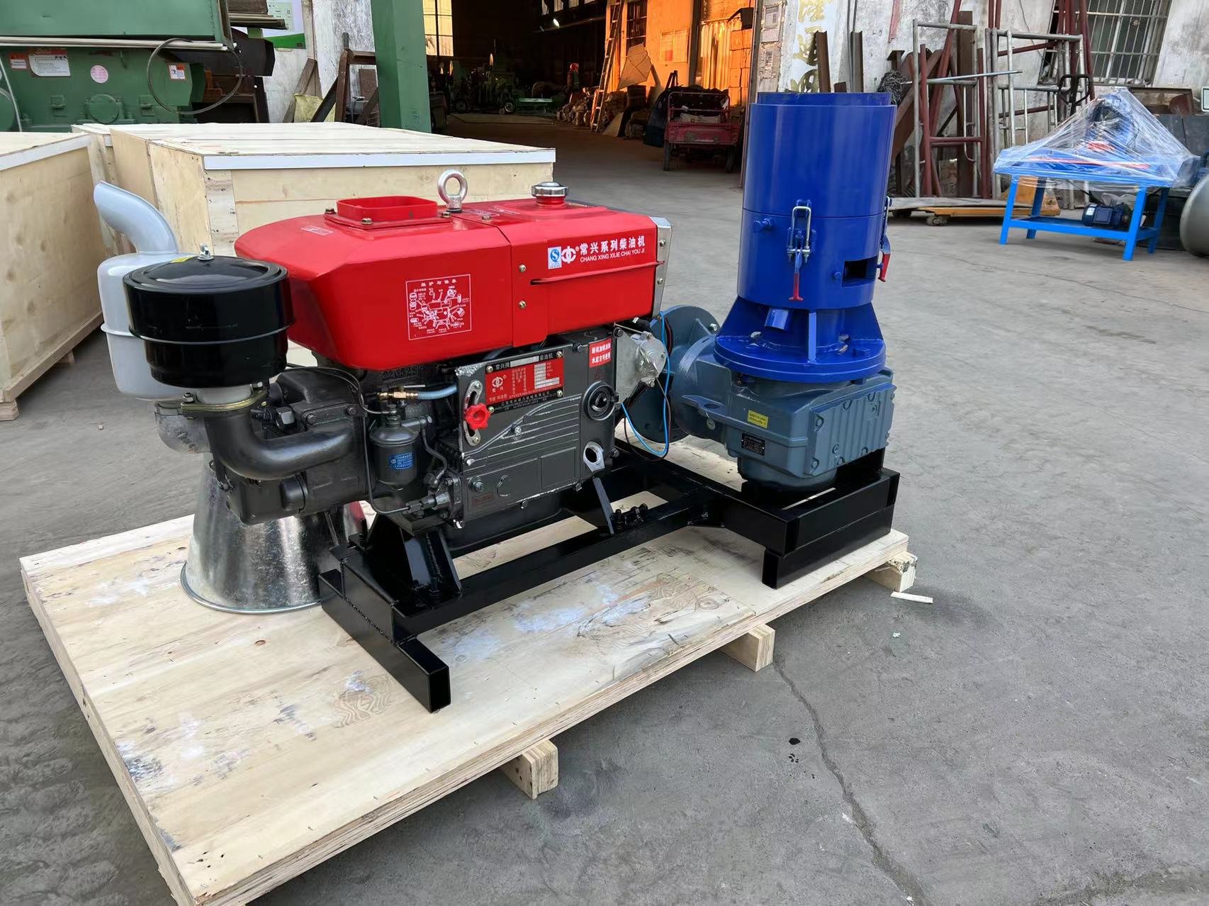 Fish Feed Pellet Making Machine Chicken Feed Pellet Machine Animal Feed Pellet Machine
