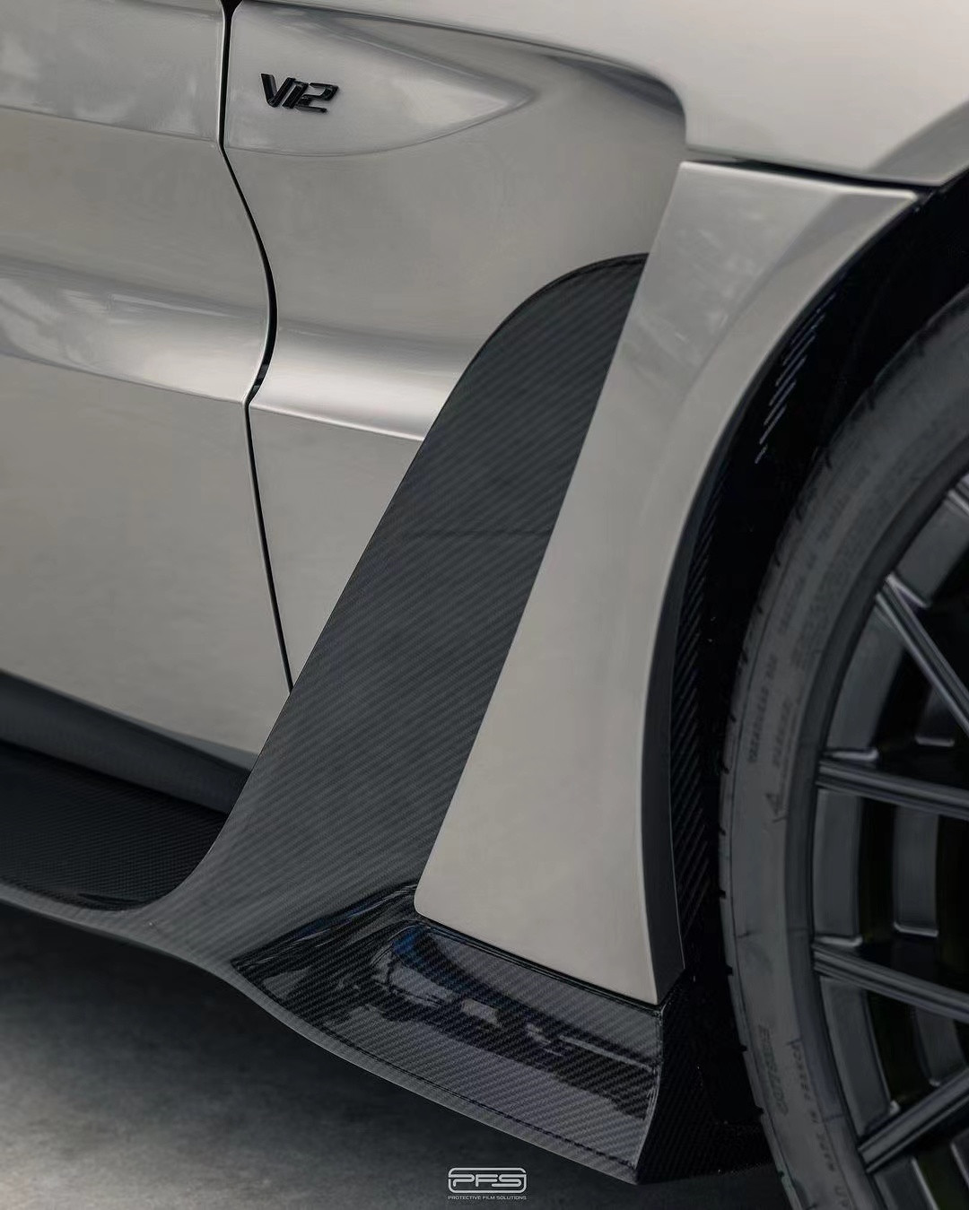 2020 Vantage Aston Martin Body V12 F1 Style Kit Front Rear Bumper