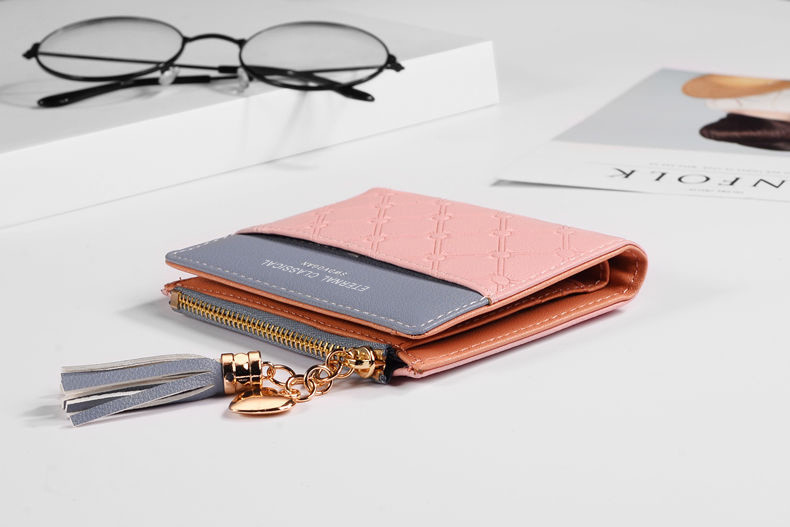 KOREAN VERSION OF THE NEW WOMEN'S SHORT WALLET SPLICING COLOR SHORT WALLET FRINGE ZIPPER MULTI CARD COIN WALLET IN STOCK