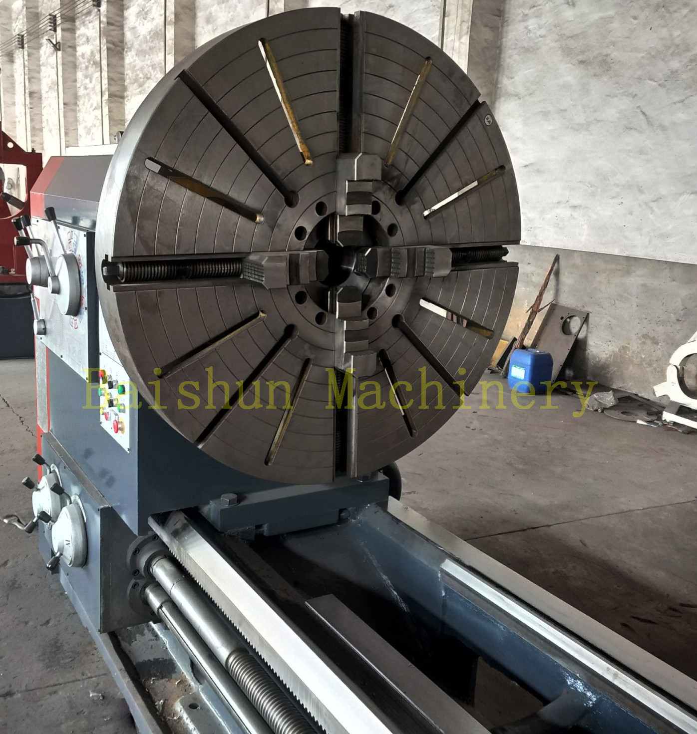 Metal Large Horizontal Lathe Machine Integrally Cast Lathe Bed Structure