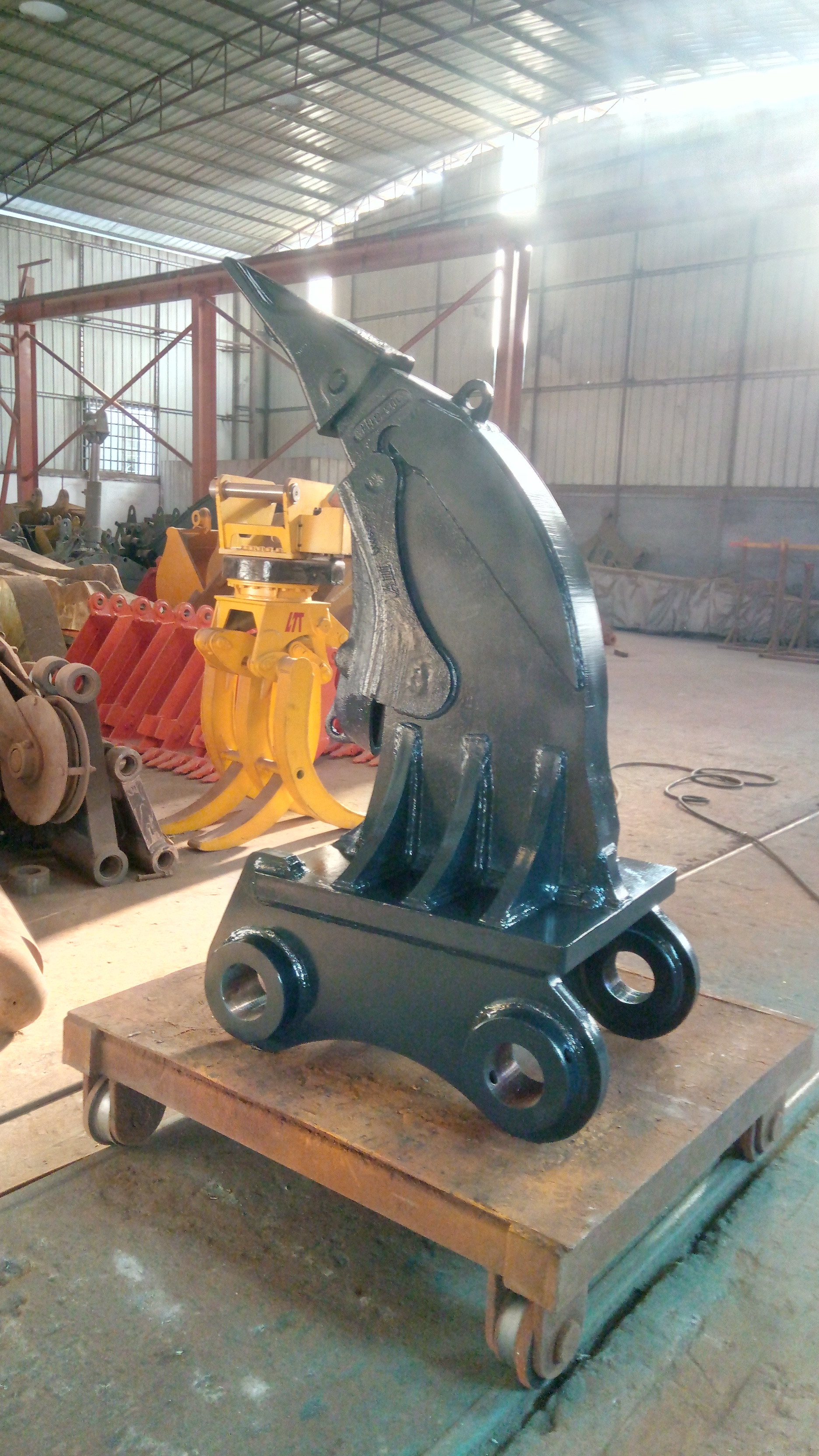 Direct Selling Reliable Quality Excavator Ripper OEM Custom Digger Ripper 1Year Warranty