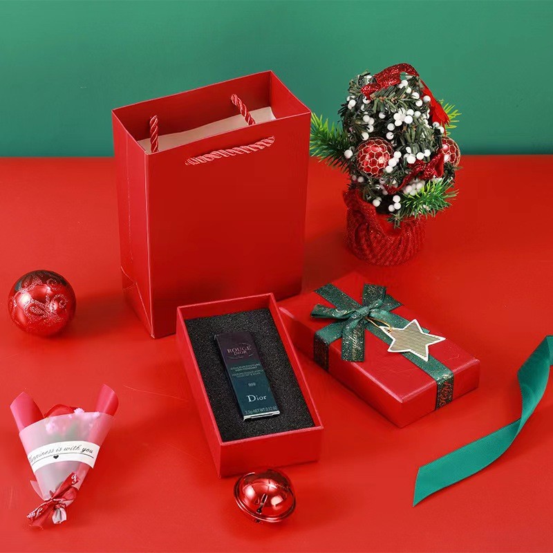 Long lasting and Sturdy Christmas and Valentine's Day Gift Fancy Packaging Box with Glossy or Matte Lamination
