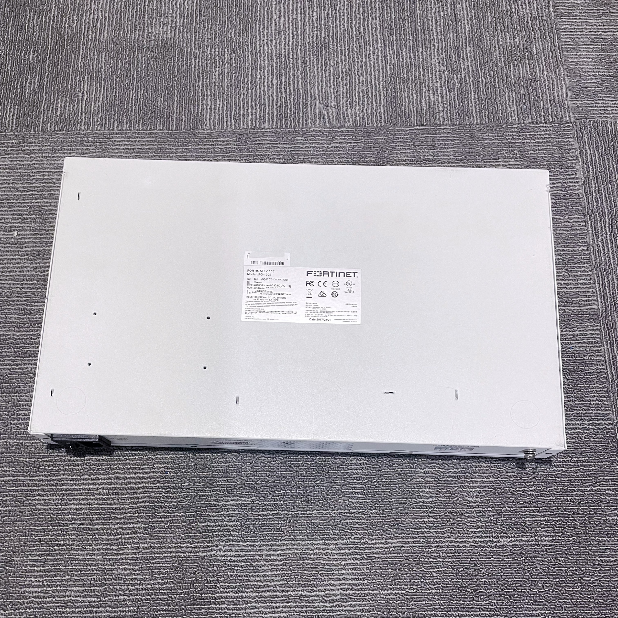 7.4Gbps Throughput FORTIGATE-100E Threat Protection FC-10-FG1HE-950-02-12