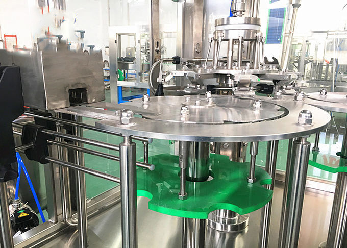1900*1600*2400mm 8 Filling head Monoblock Milk Bottling Plant