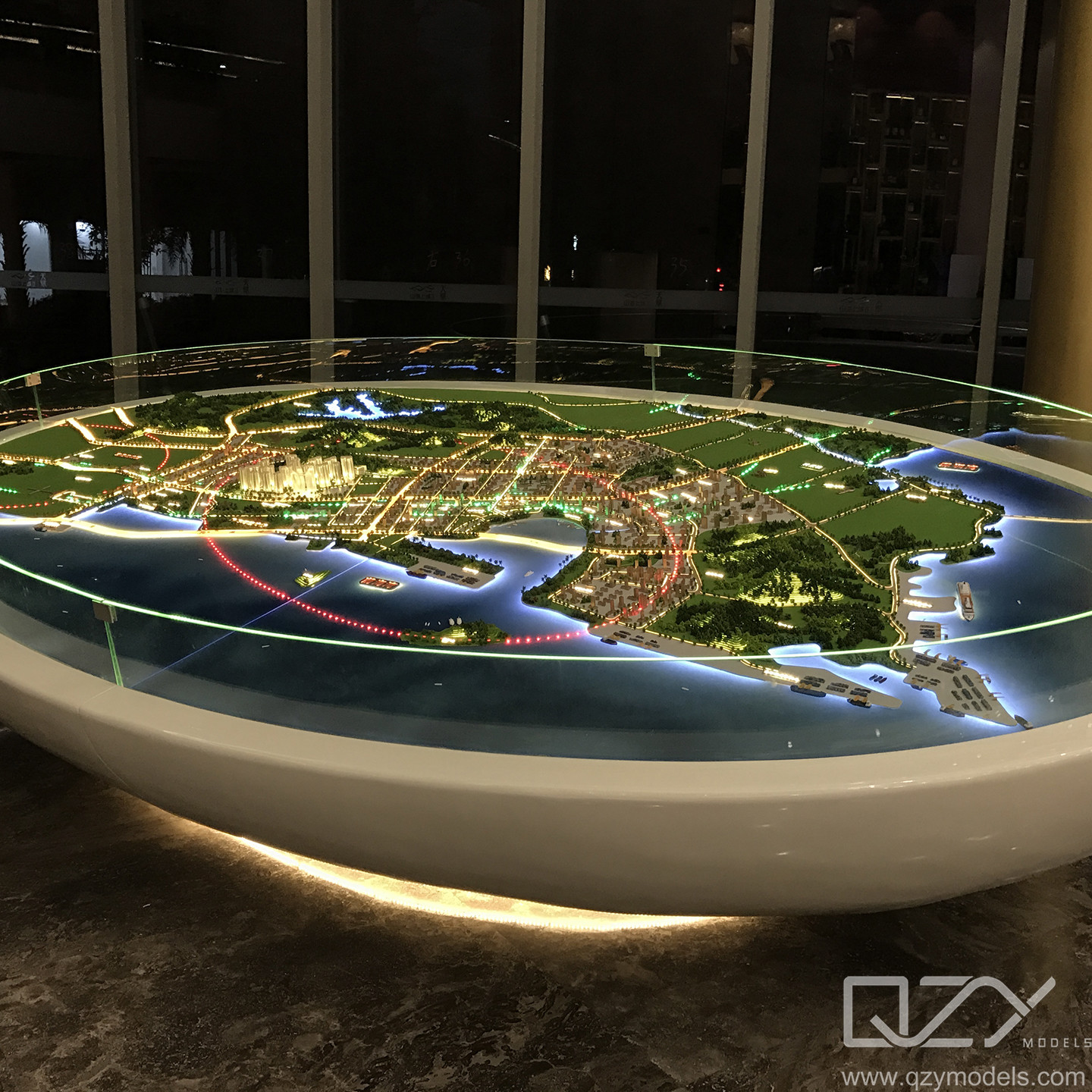 1/110 Shanhai City Residences Model Showcases Luxurious Realism