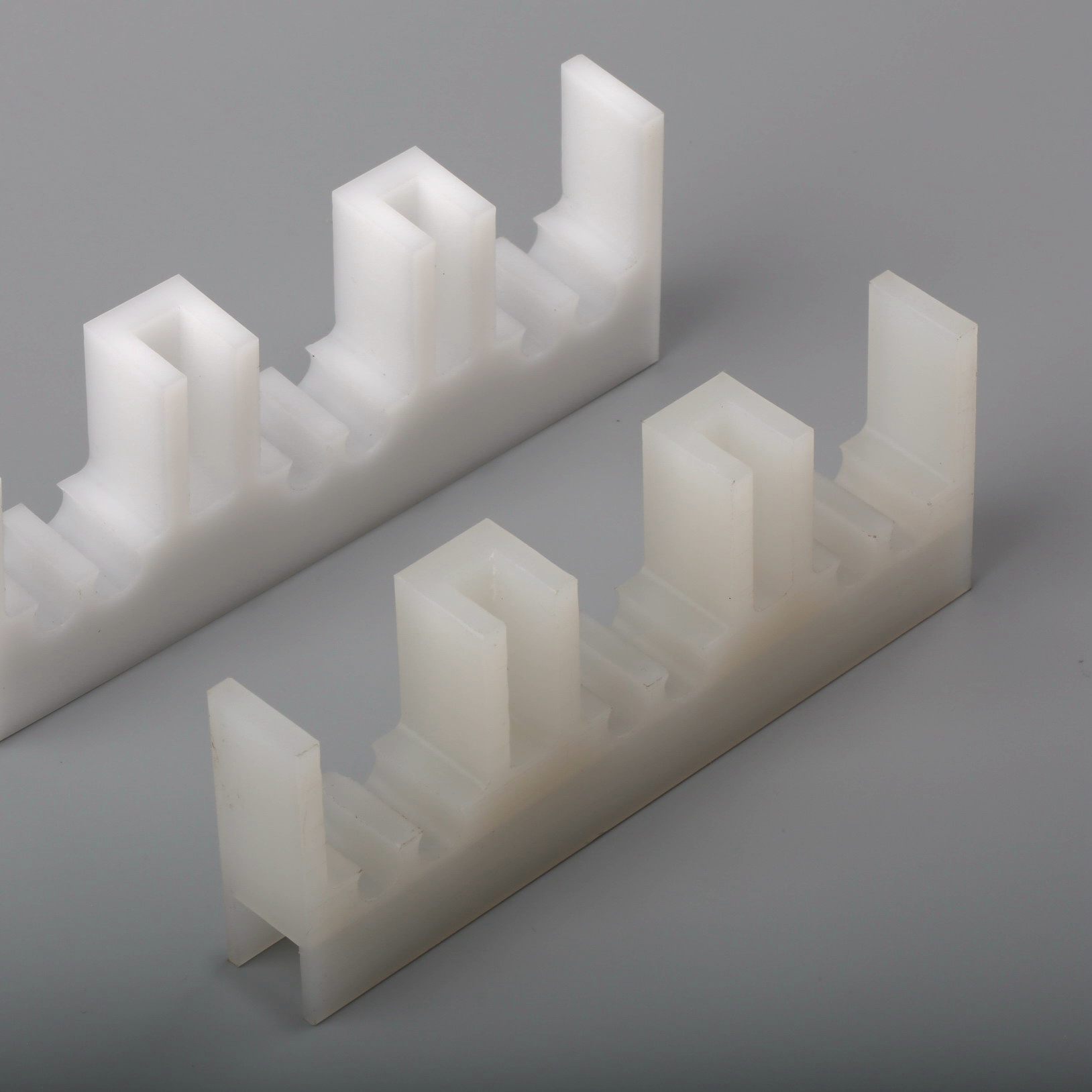 Custom Pvdf Injection Molding PVDF Parts 5 Axis CNC Plastic Machining