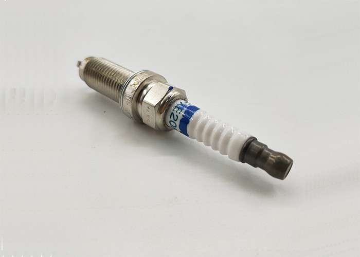 22401-ED71B FXE20HE11 Auto Spark Plug For Nissan Versa 2009-2010 1.6L L4