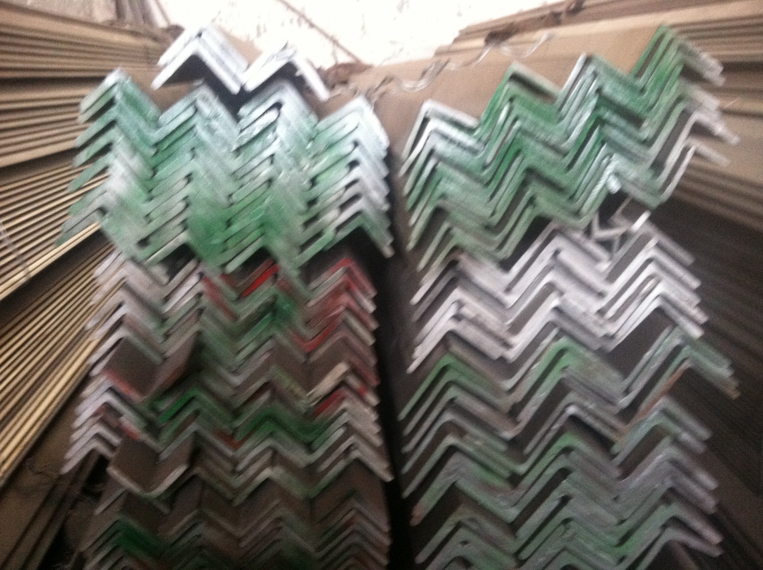 NO.1 Finished Astm A276 sus304 1.4301 304 stainless steel angle iron 30*30*3-200*200*10mm