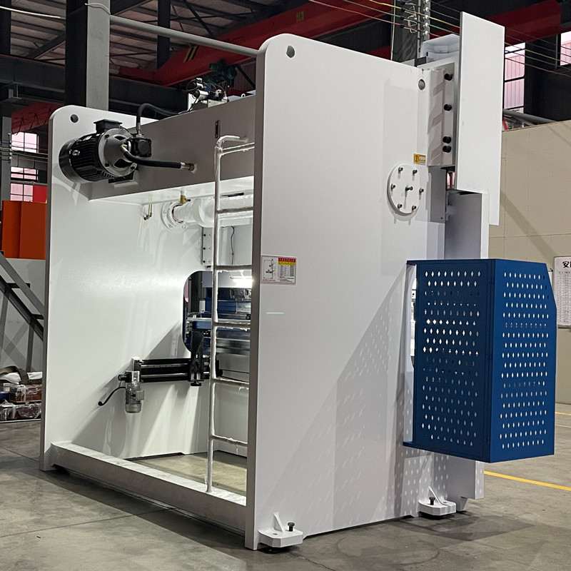 Highly Efficient WC67Y-400T4000 NC Controller Hydraulic Press Brake 26KW