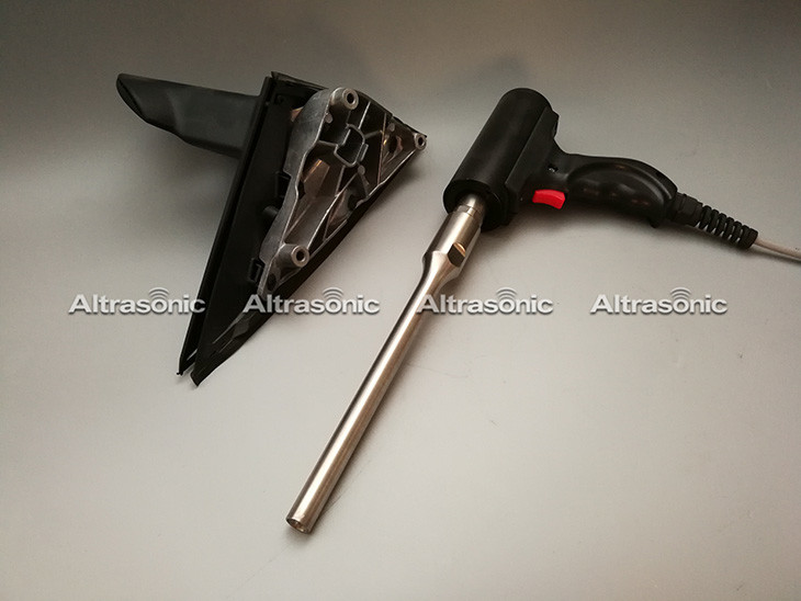 Ultrasonic Spot Welding Machine Two ABS Injection Parts Without Any Medium