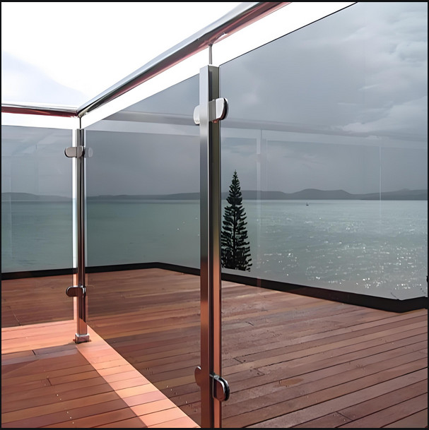 Anti Rust Stainless Steel And Glass Balcony Railings Fencing UV Resistant Outdoor