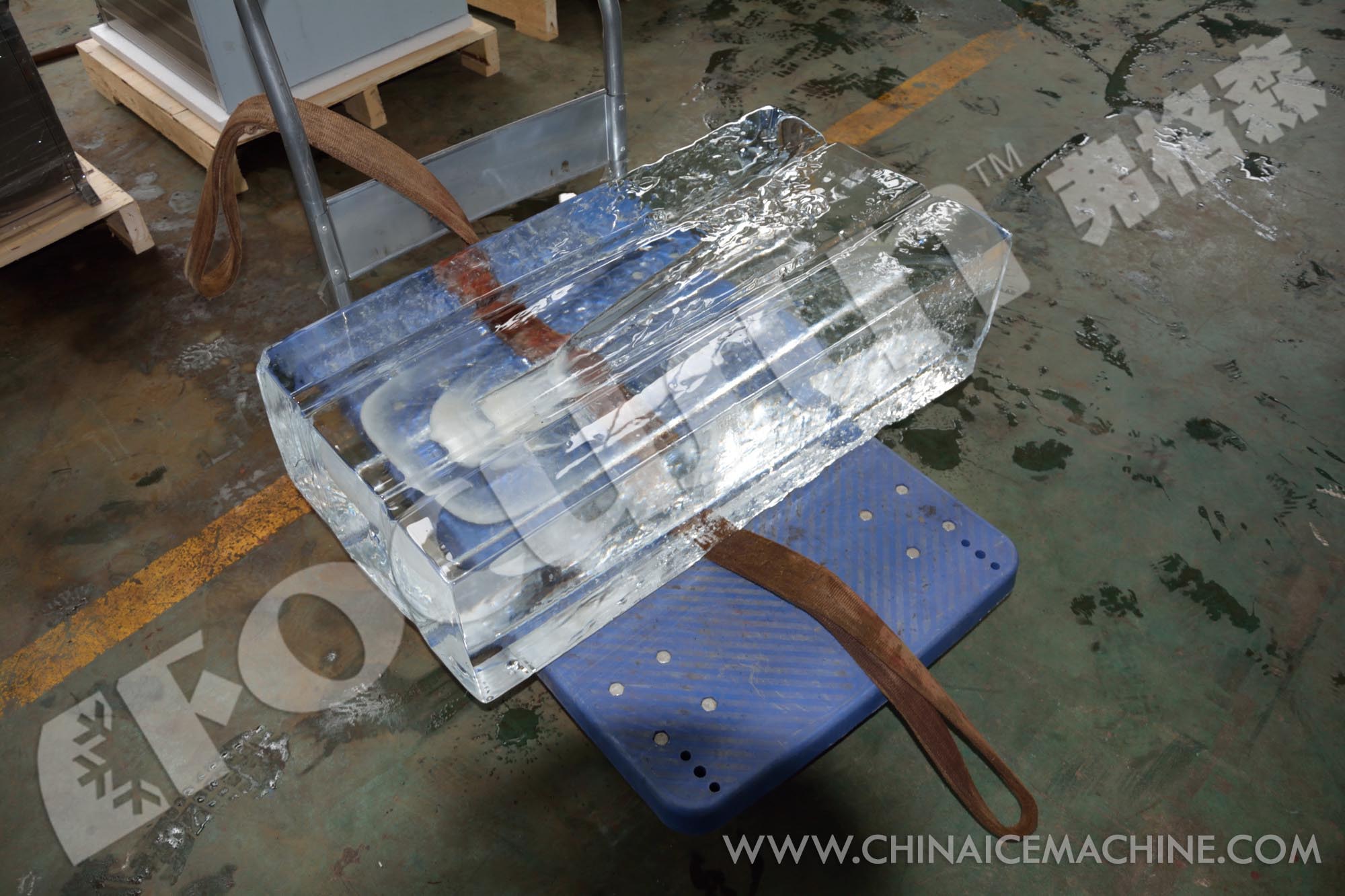 Transparent Block Ice Machine Brine Way Clean Crystal Ice Maker with R404A Refrigerant