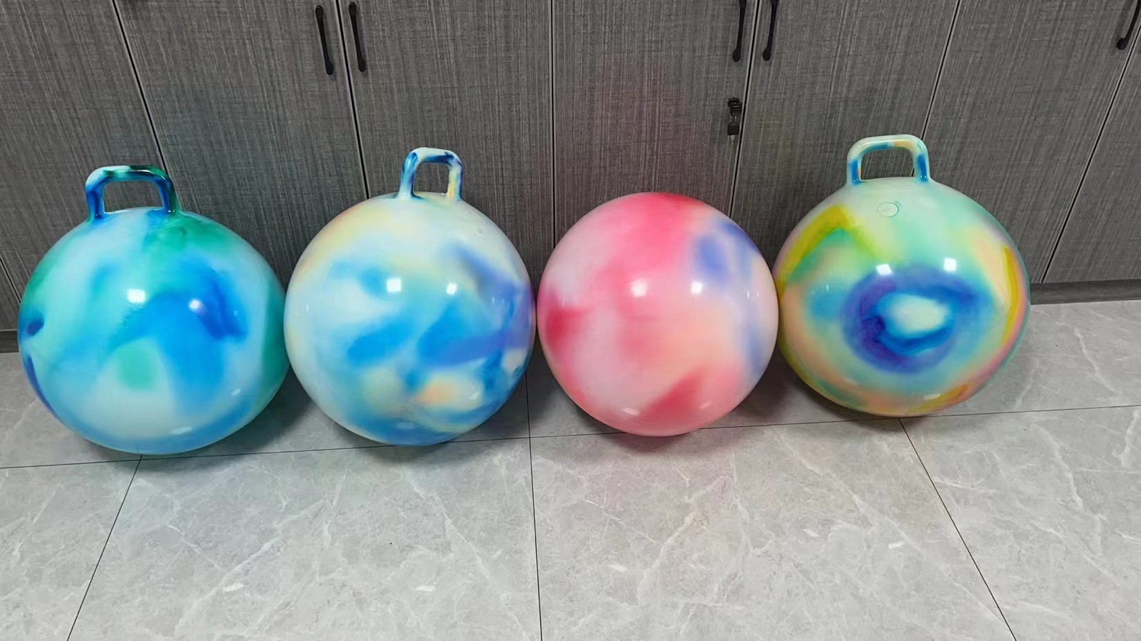 Hot selling high quality factory wholesale children's inflatable game entertainment jumping ball