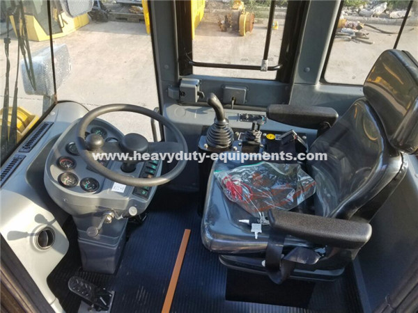 Sinomtp Lg933 Front End Loader 3 Tons With Cummins Engine And 9600kg Weight