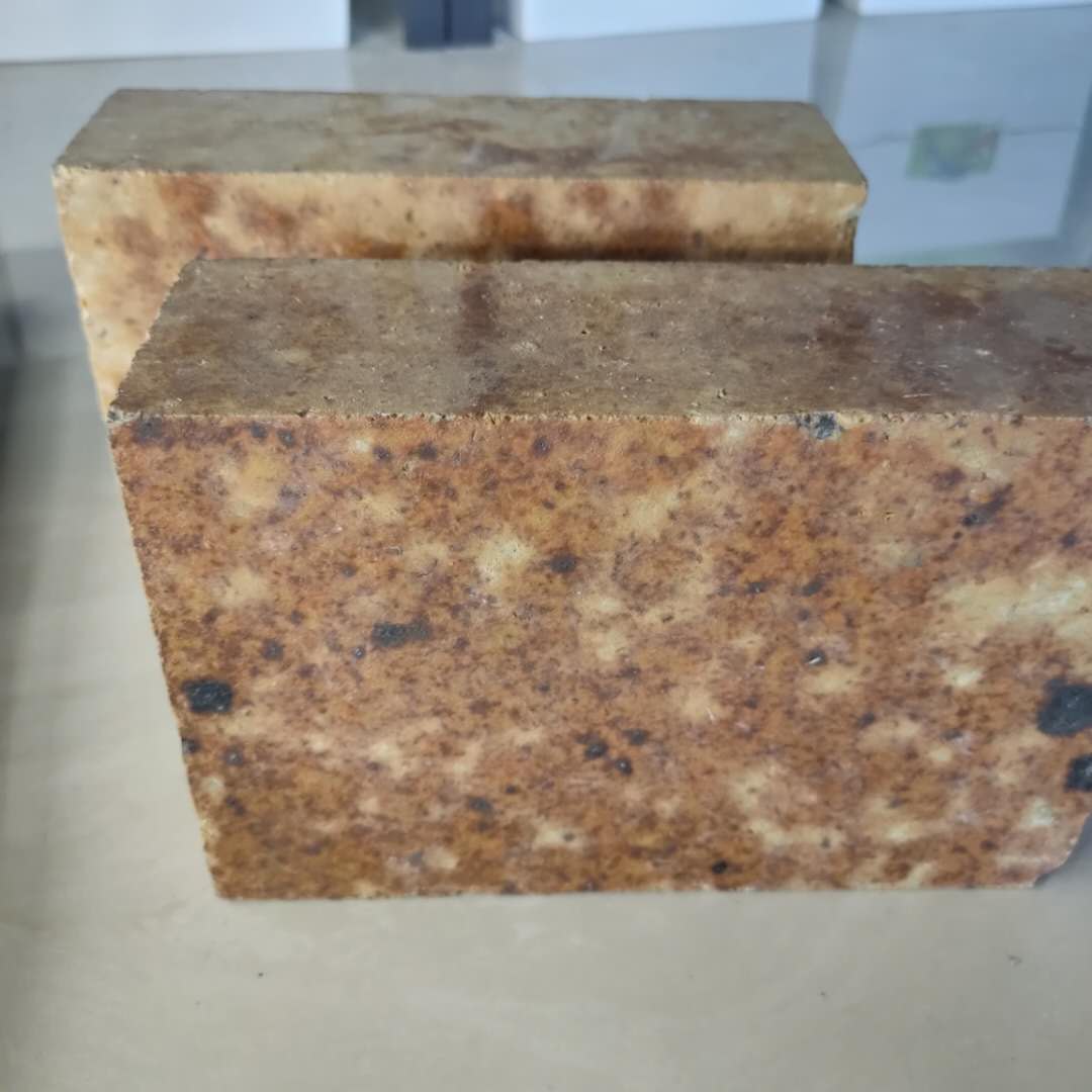 Top- Cement Rotary Kiln AZM Brick Silica Mullite with Cold Crushing Strength of ≥90 MPa