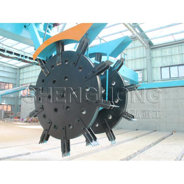 1.68m Deep Groove Type Compost Turning Machine with 2 Cubic Meter Cubage and 0.8-1.5m Turning Height