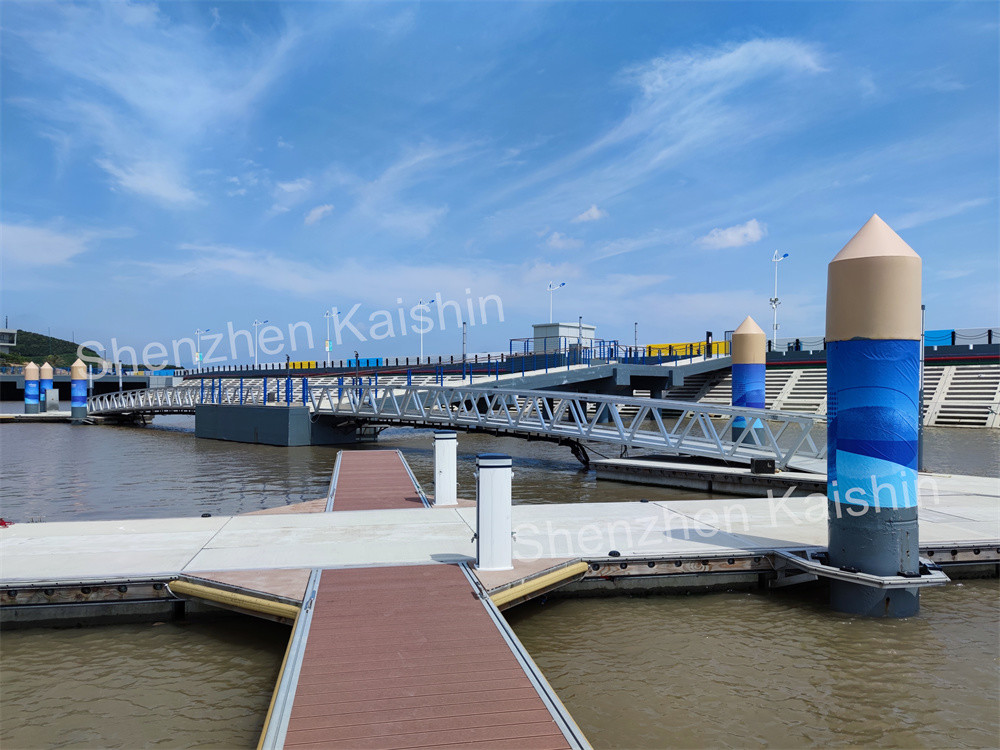 Aluminum Alloy Floating Pontoon Versatile Yacht Floating Dock For Different Marina Yacht Dock Projects