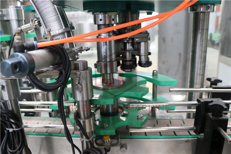 250ml Slim Aluminum Beverage Can Filling Machine Tiny Production Capacity