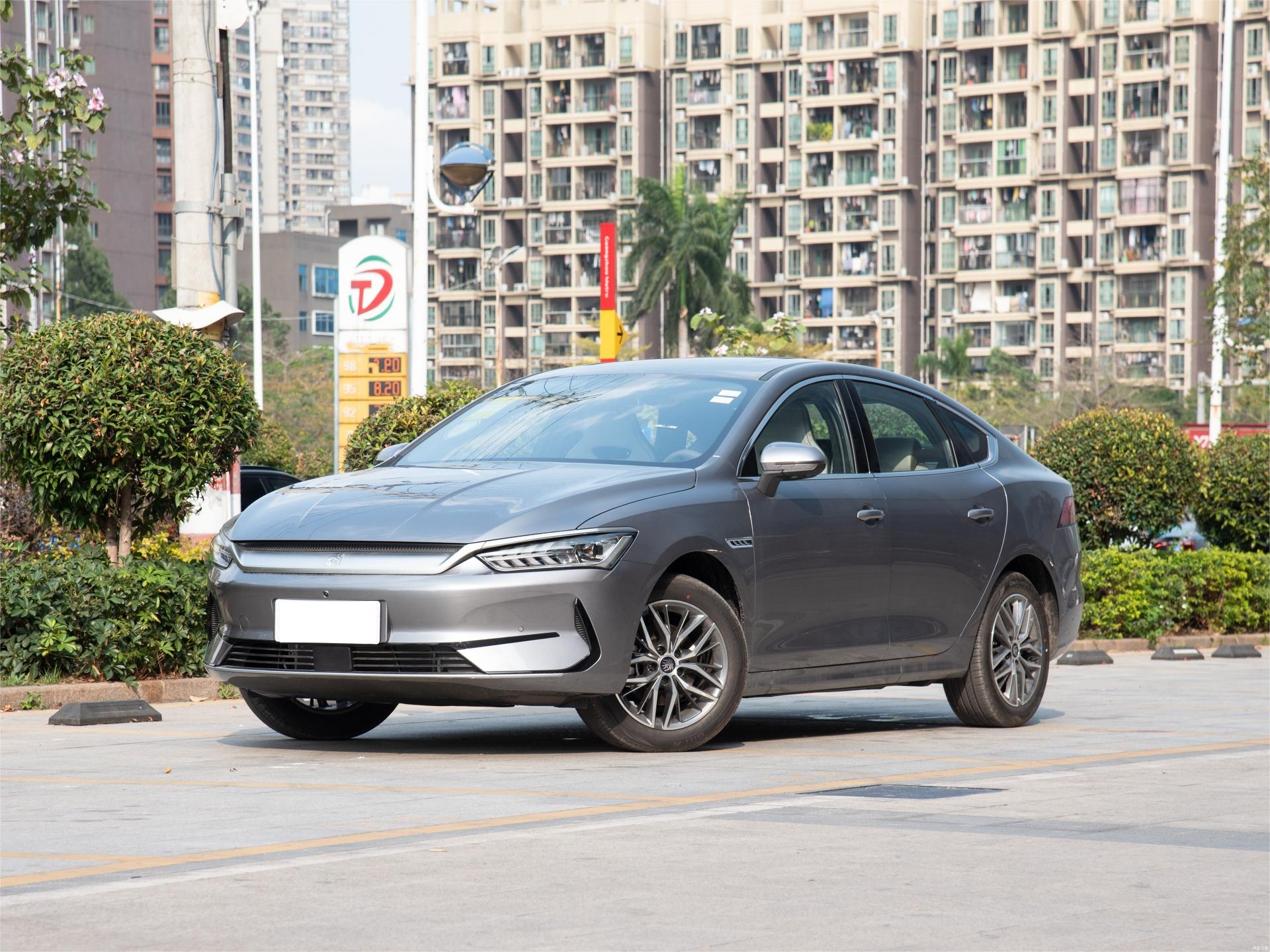 2024 BYD Qin Plus Dm-i 120km Hybrid Sedan low price electric car