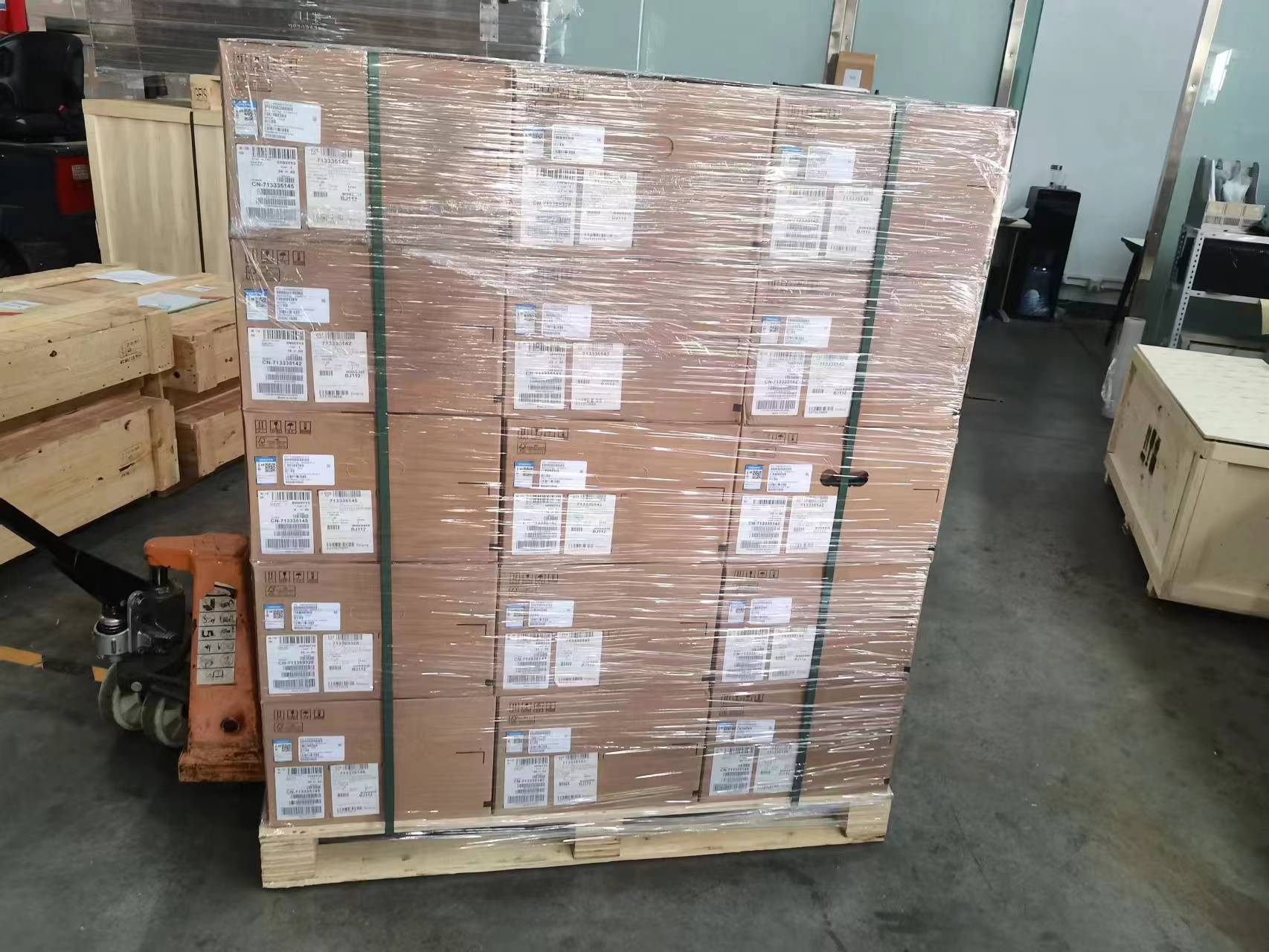 Xfusion FusionServer 2288H V5 Rack Server with Intel Xeon Processor