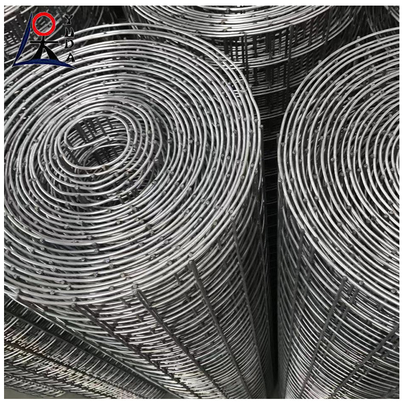 2x2 Galvanized Welded Wire Mesh Fence Roll With Fine Wire Diameter 4.0mm