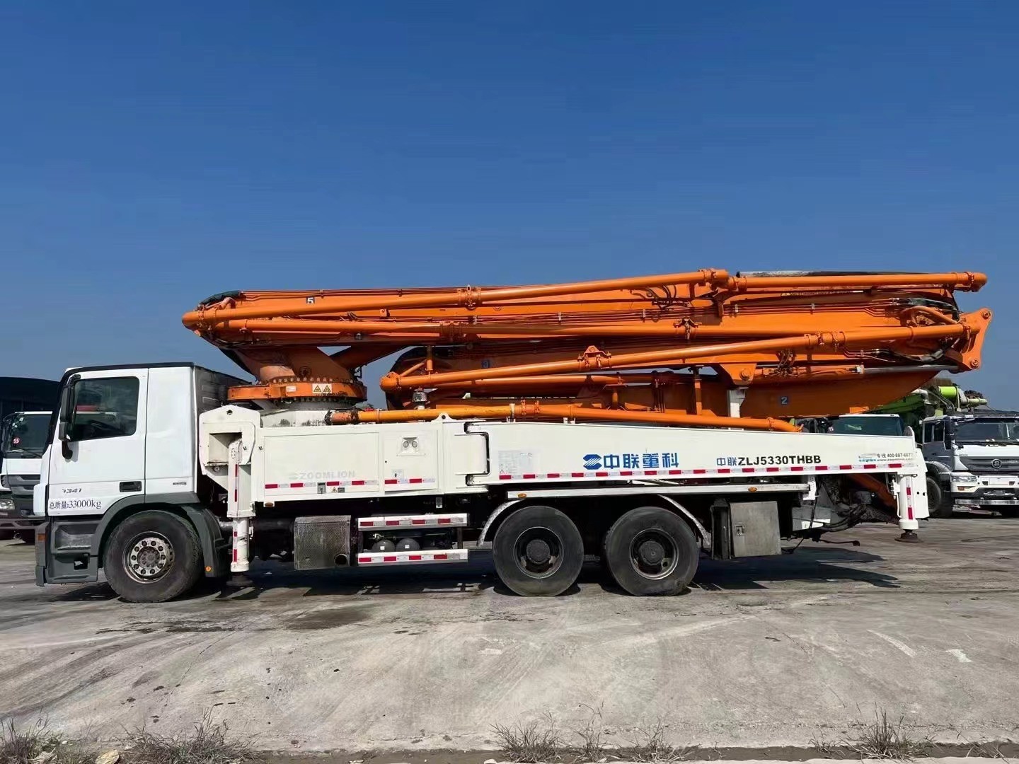 Reproduced Zoomlion Concrete Pump Truck 2014 49m 40900KG