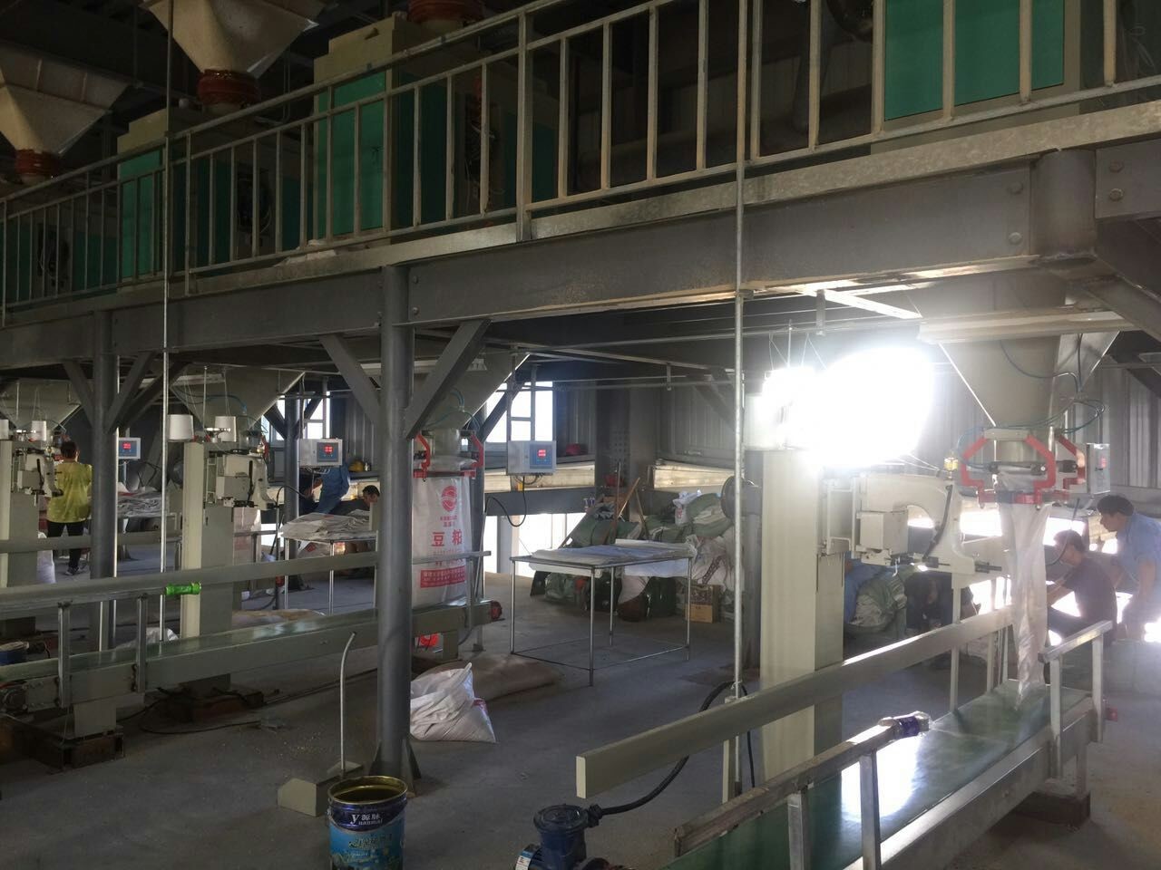 Coffee Beans / Feritilizer Platform type Semi Automatic Bagging Machine Ruili Bagger