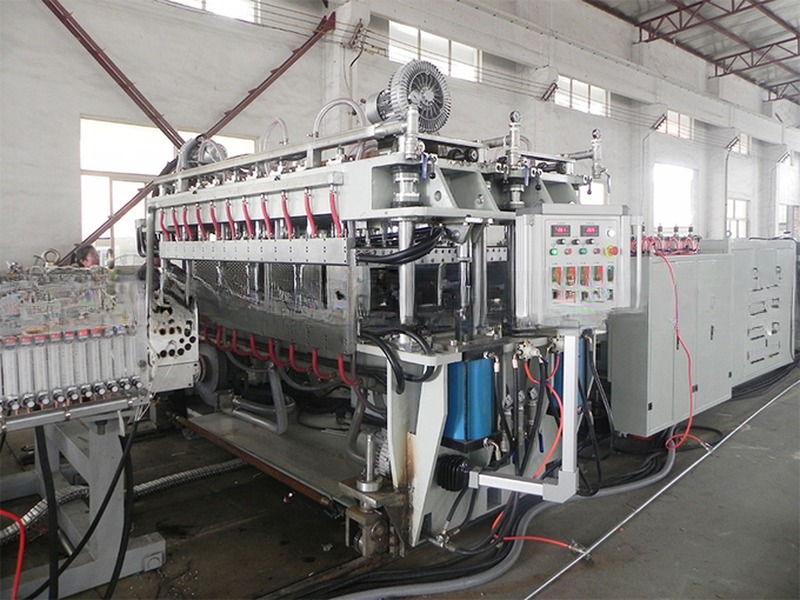 New Generation PP Hollow Sheet/Board Making Machine