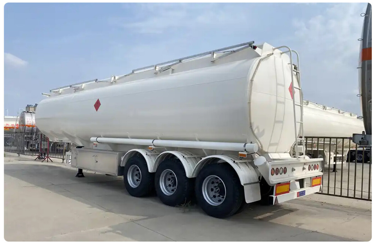 3 Axle 40000l Carbon Steel transport liquid or gaseous various chemical product carbon compounds heavy duty Fuel Tanker Trailer