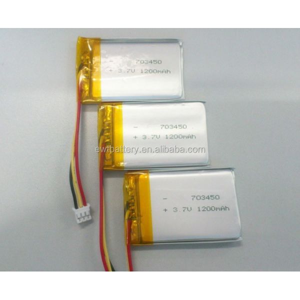 Cycle life 500times Rechargeable 3.7V Lithium Polymer Battery 1500mAh 703450 Compatible with Solar Energy Storage Systems