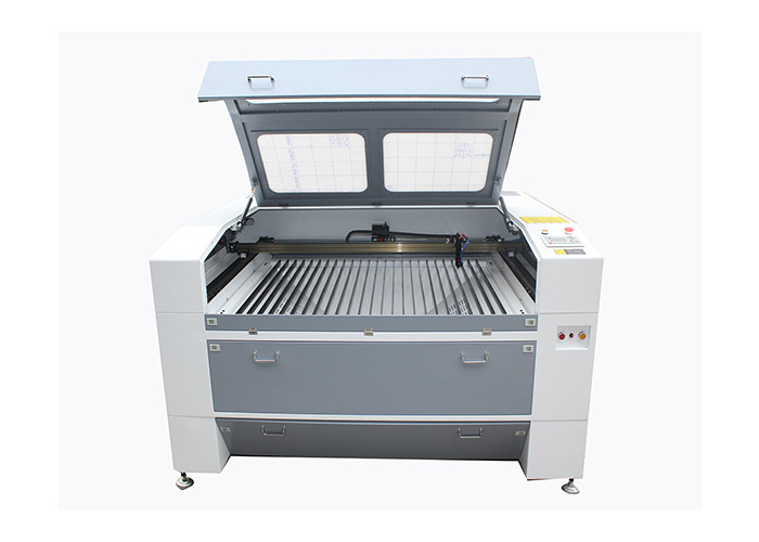 Stainless Steel Tube 1.5kw CNC Laser Machines MDF Cutters DSP Control